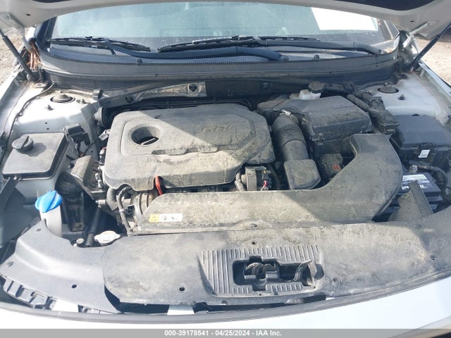 Hyundai SONATA SE 2016 5NPE24AF4GH307257 Image 10