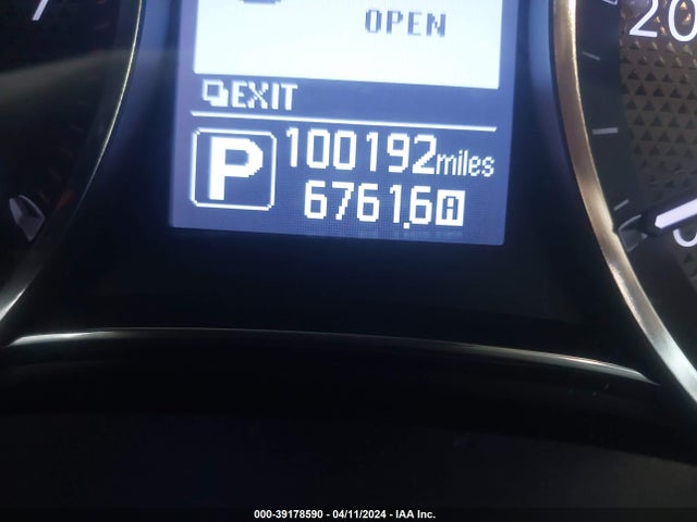 Nissan Armada Platinum 2017 JN8AY2NE6H9703336 Image 15