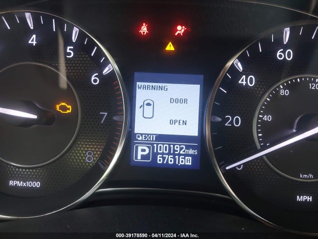 Nissan Armada Platinum 2017 JN8AY2NE6H9703336 Image 7