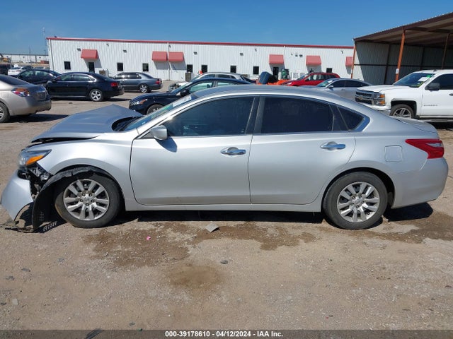 Nissan Altima 2.5 S 2018 1N4AL3AP2JC118761 Image 12