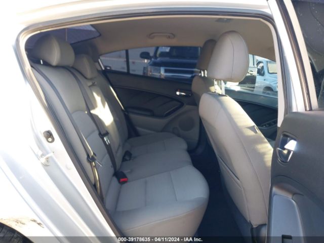 KNAFX4A83E5128273 KIA FORTE EX