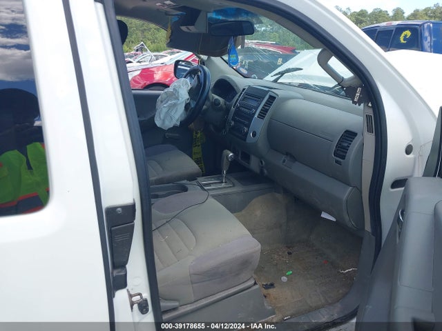 Nissan FRONTIER S 2014 1N6BD0CTXEN706421 Image 5