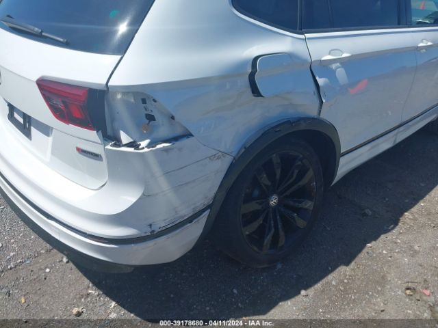 3VV2B7AX5MM050825 Volkswagen Tiguan 2.0t Se/2.0t Se R-line Black/2.0t Sel
