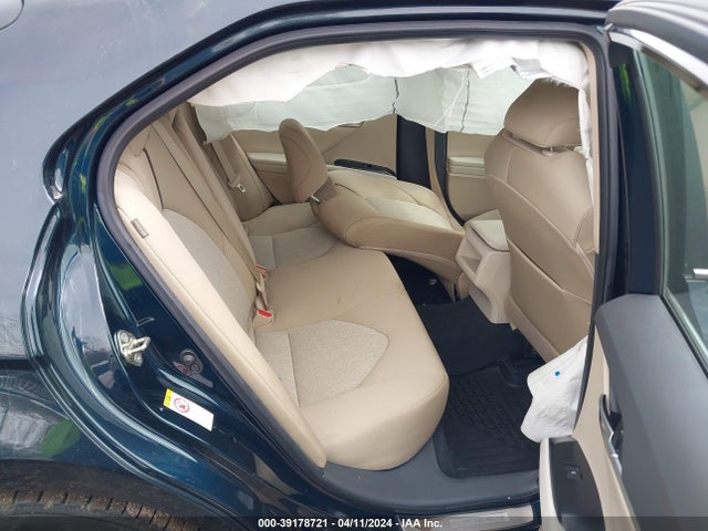 Toyota CAMRY LE 2019 4T1B11HK9KU737481 Image 8