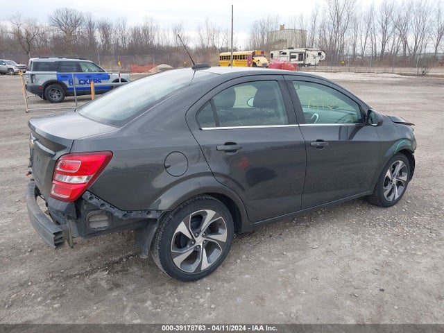 Chevrolet Sonic Premier Auto 2019 1G1JF5SB3K4123732 Image 4