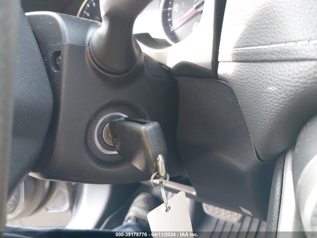 Toyota RAV4 LE 2020 2T3H1RFV9LC085283 Image 11