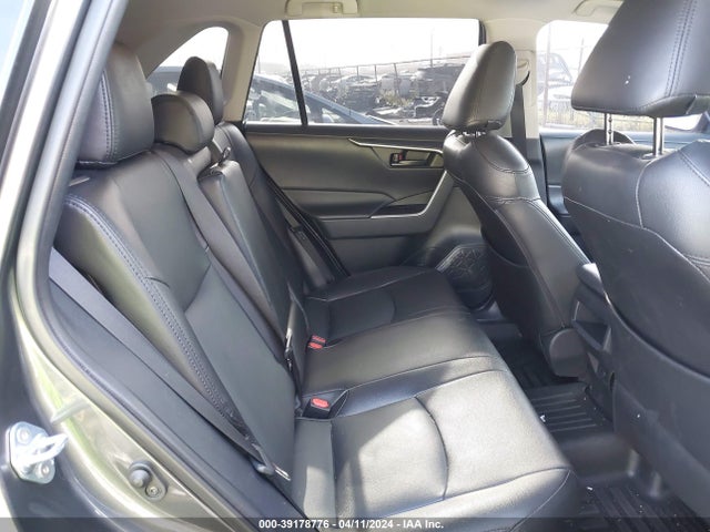 Toyota RAV4 LE 2020 2T3H1RFV9LC085283 Image 8