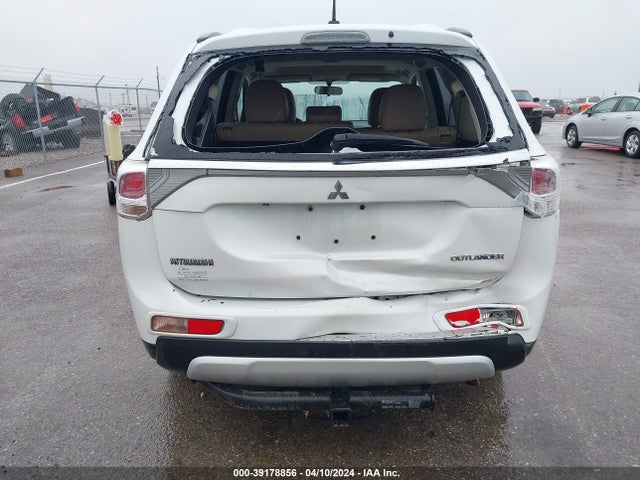 JA4AD3A37FZ004984 Mitsubishi Outlander Se