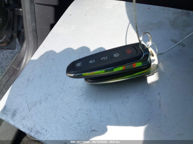 1FADP5CU6GL110493 Ford C-max Energi Sel
