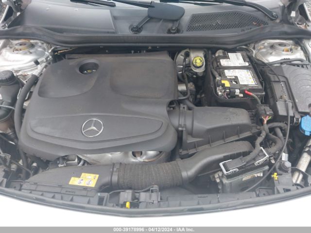 WDDSJ4GB0JN555237 Mercedes-Benz CLA 250 4MATIC