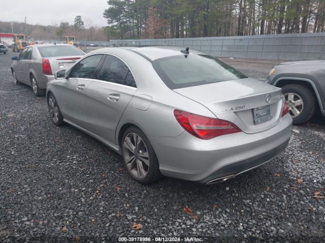 WDDSJ4GB0JN555237 Mercedes-Benz CLA 250 4MATIC