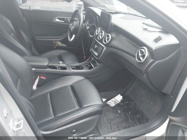 WDDSJ4GB0JN555237 Mercedes-Benz CLA 250 4MATIC