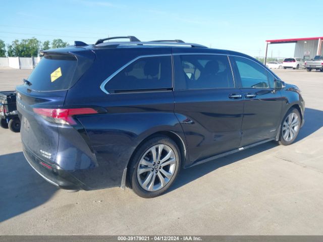 5TDERKEC6MS031539 Toyota Sienna Platinum