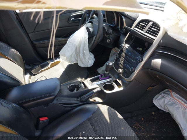 Chevrolet MALIBU 1LT 2015 1G11C5SL8FF278790 Image 5