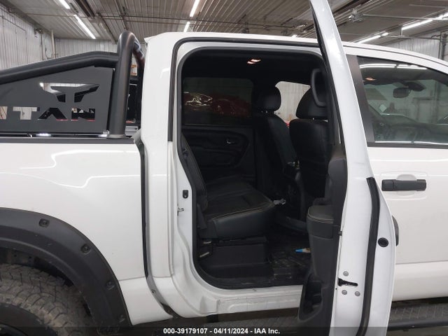 Nissan Titan Sl 2018 1N6AA1E55JN538027 Image 8