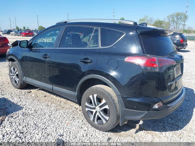Toyota RAV4 LE 2018 2T3BFREV9JW758741 Image 3