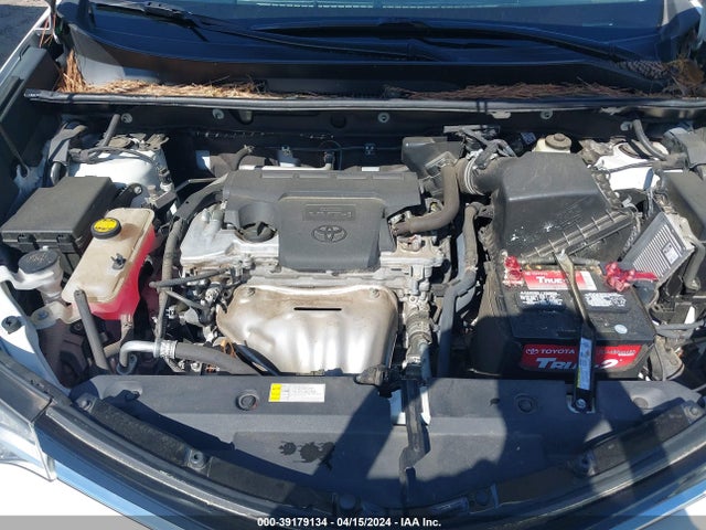 Toyota RAV4 LE 2017 2T3ZFREV9HW382101 Image 10