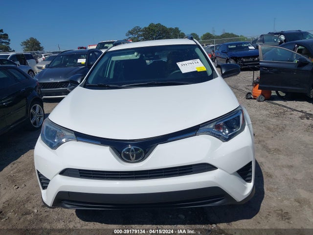 Toyota RAV4 LE 2017 2T3ZFREV9HW382101 Image 12