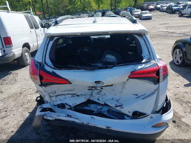 Toyota RAV4 LE 2017 2T3ZFREV9HW382101 Image 16