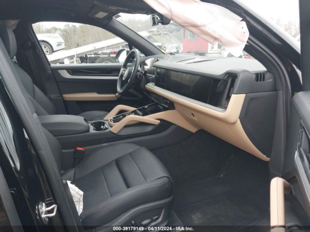 WP1AA2AY8RDA00592 Porsche Cayenne