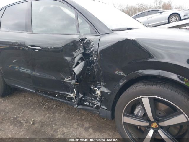 WP1AA2AY8RDA00592 Porsche Cayenne
