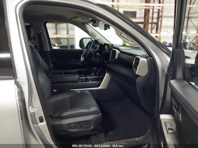 Toyota Tundra Sr5 2022 5TFLA5DB3NX008255 Image 5