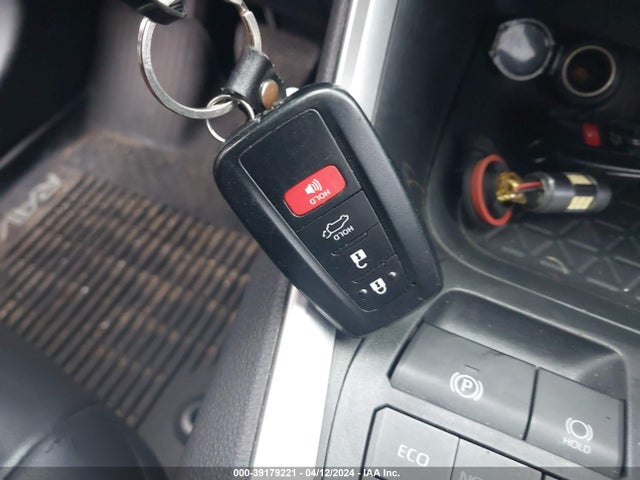 Toyota Rav4 Xle Premium 2019 JTMA1RFV9KD506964 Image 11