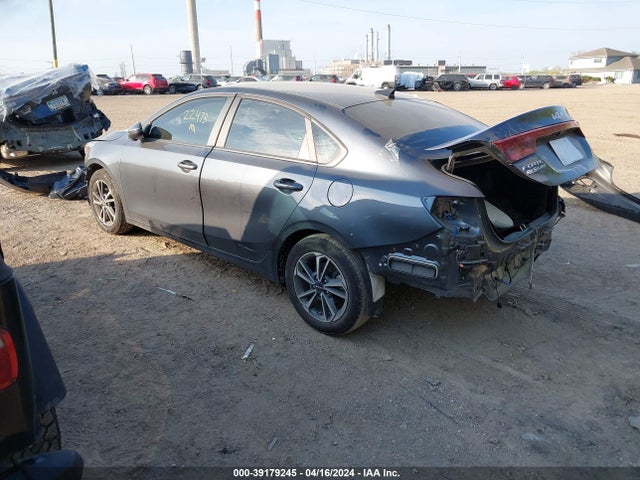 KIA Forte Lxs 2023 3KPF24AD9PE597860 Image 3
