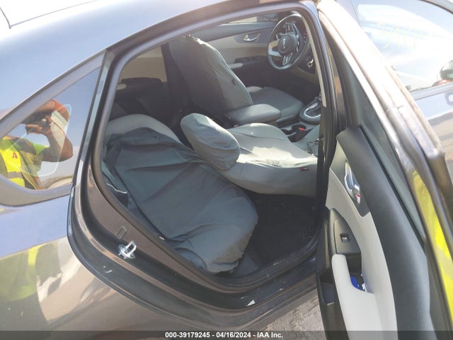KIA Forte Lxs 2023 3KPF24AD9PE597860 Image 8