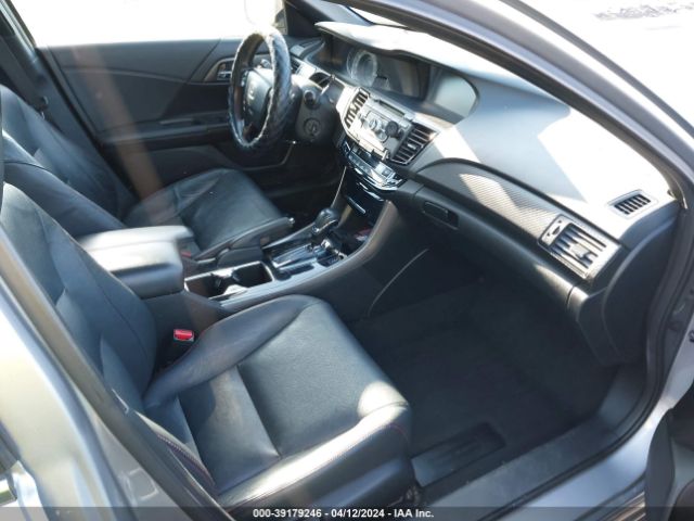 1HGCR2F1XHA182568 Honda Accord Sport Se
