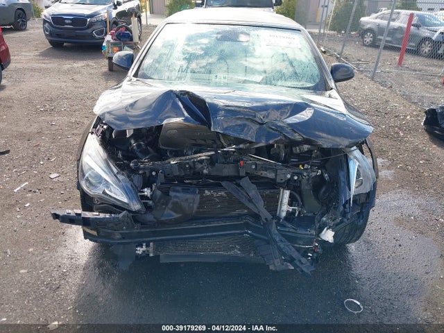 W04WT3N54GG053643 Buick Cascada Premium