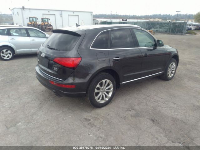 WA1LFAFP2FA085765 Audi Q5 2.0t Premium