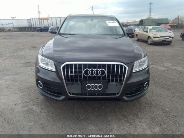 WA1LFAFP2FA085765 Audi Q5 2.0t Premium
