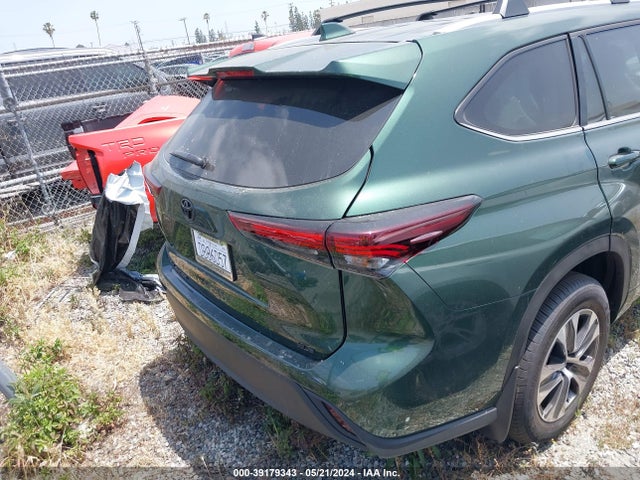 Toyota Highlander Xle 2024 5TDKDRAH3RS531371 Image 16