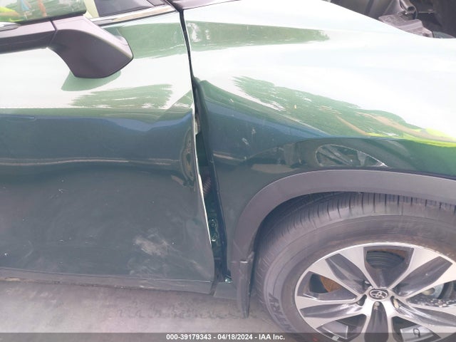 Toyota Highlander Xle 2024 5TDKDRAH3RS531371 Image 11