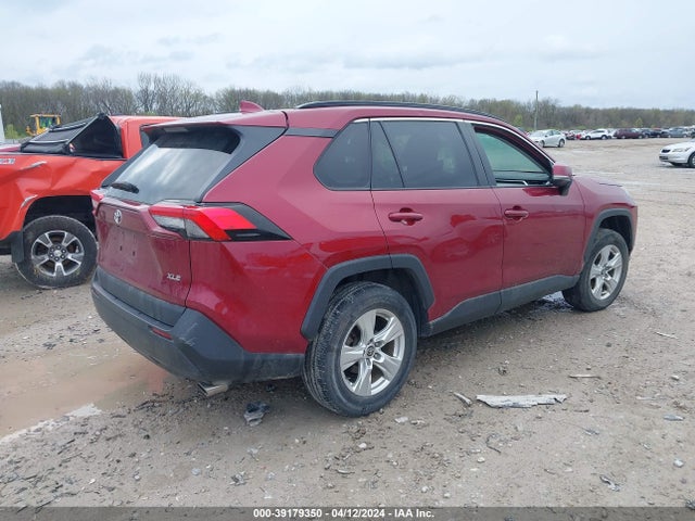 2021 Toyota Rav4 Xle მანქანა იყიდება აუქციონზე, vin: 2T3W1RFV1MW127663, აუქციონის ნომერი: 39179350