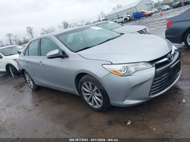 2016 4T1BF1FK8GU613696 main image