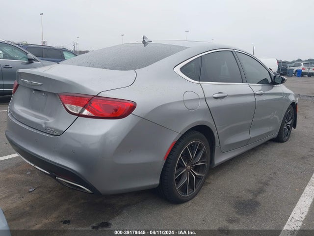 Chrysler 200 C 2015 1C3CCCEG6FN624025 Image 4