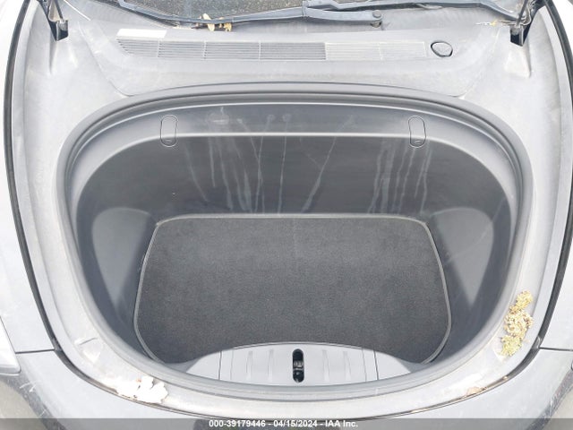 Tesla Model 3 Long Range/mid Range 2018 5YJ3E1EA9JF042837 Image 10