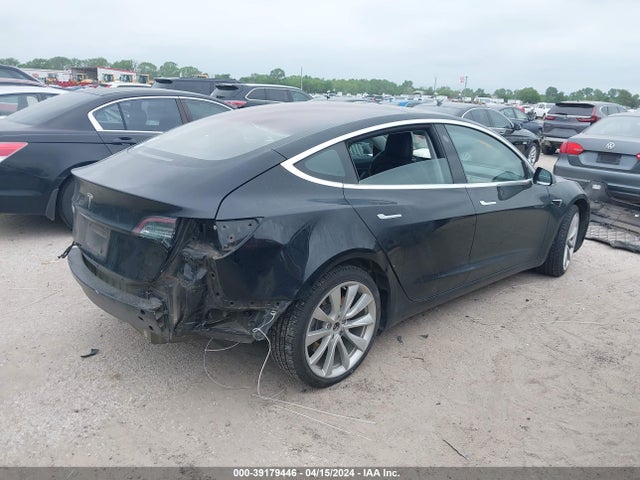 Tesla Model 3 Long Range/mid Range 2018 5YJ3E1EA9JF042837 Image 4
