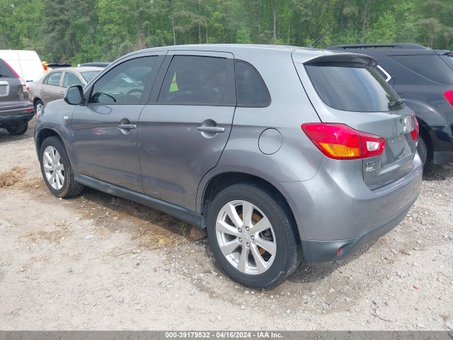 4A4AP3AU2FE043360 Mitsubishi Outlander Sport Es