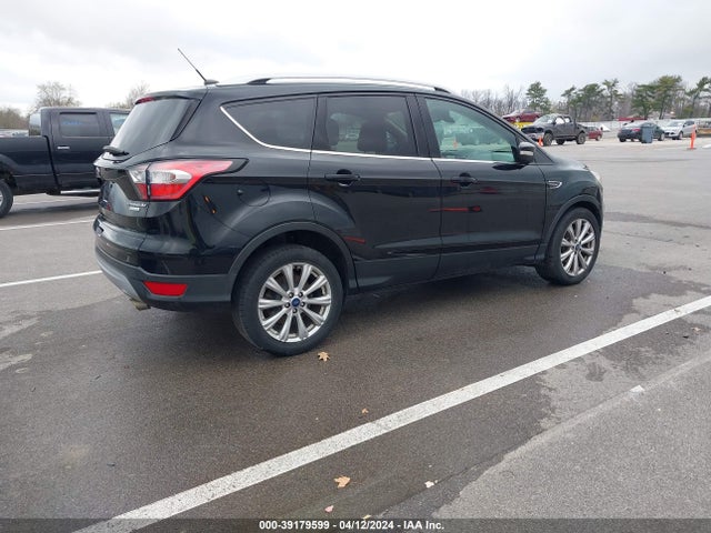 Ford Escape Titanium 2017 1FMCU0JD4HUD39492 Image 4