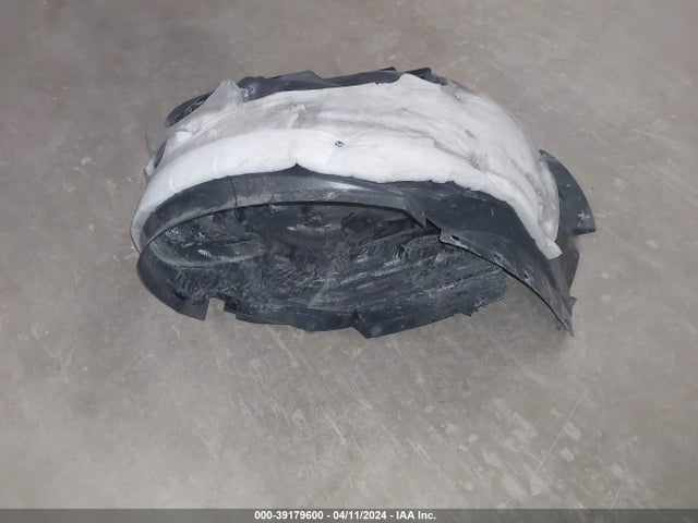 3LN6L2G92ER818091 Lincoln MKZ
