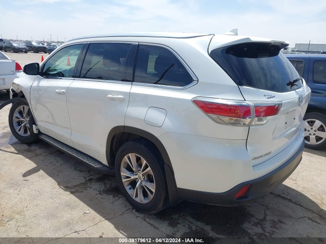 Toyota Highlander Xle V6 2015 5TDKKRFH2FS058444 Image 3