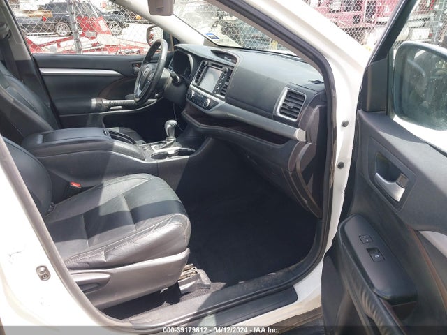 Toyota Highlander Xle V6 2015 5TDKKRFH2FS058444 Image 5