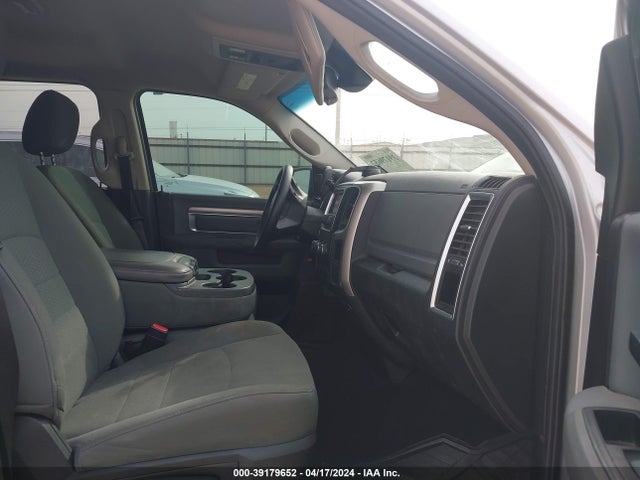 1C6RR6GT4FS569583 RAM 1500 Slt