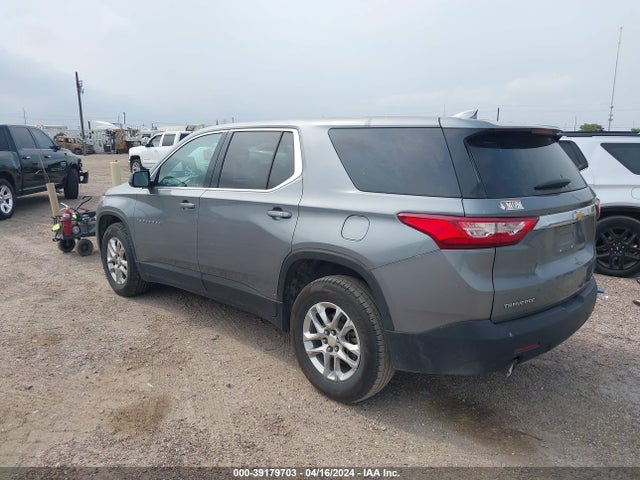 Chevrolet Traverse Ls 2019 1GNERFKW4KJ127466 Image 3