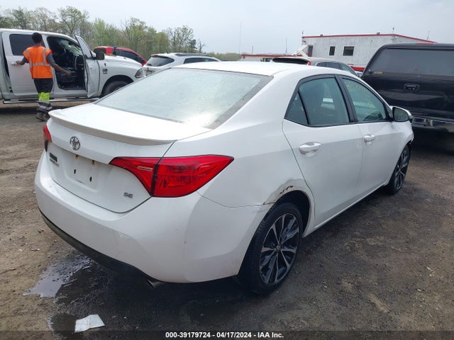 Toyota COROLLA SE 2018 2T1BURHE8JC994518 Image 4