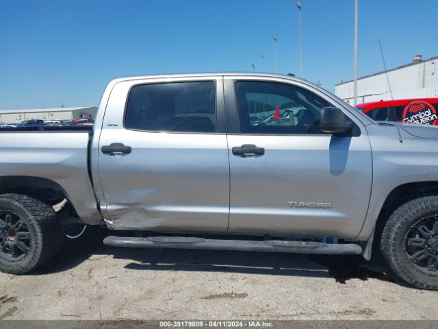 5TFEM5F18EX073820 Toyota Tundra Sr5 4.6l V8