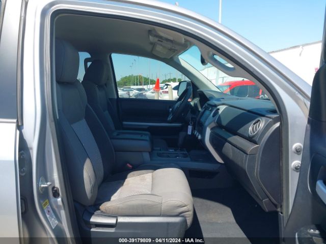 5TFEM5F18EX073820 Toyota Tundra Sr5 4.6l V8
